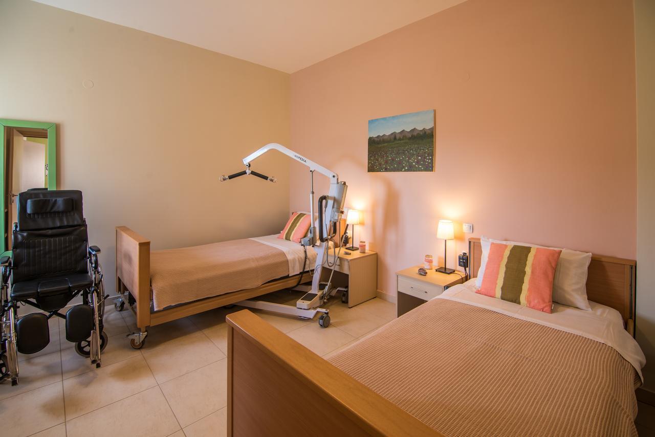 Aksos Suites Accessible Accommodation Agia  المظهر الخارجي الصورة